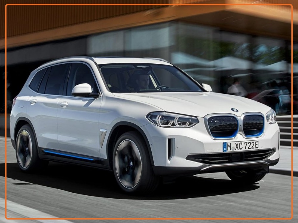 BMW iX3 oferuje zasięg do 480 w cyklu WLTP dzięki baterii o pojemności 80 kWh.