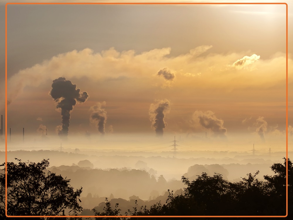 zanieczyszczenie powietrza fabryka co2 cartrack - Firma neutralna klimatycznie, a zerowa wartość emisji CO2 netto.